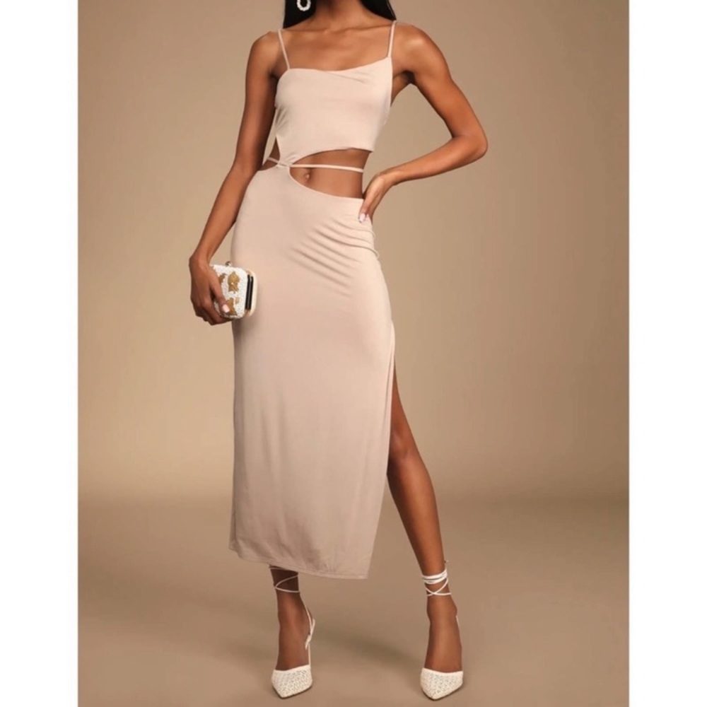 NWT Lulu’s Hot Take Taupe Asymmetrical Cutout Midi Dress